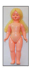 Dúkka 17cm ljóshærð